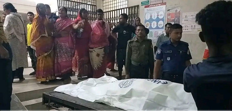 আমতলীতে হাসপাতালে মরদেহ রেখে পালালেন স্বামী ও স্বজনরা, গ্রেপ্তার-১