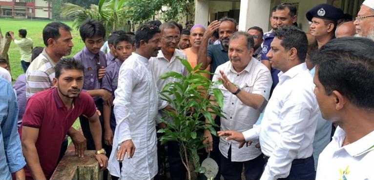নলচিড়া মাধ্যমিক বিদ্যালয়ের সম্প্রসারিত ভবনের উদ্বোধন করলেন তথ্যমন্ত্রী জহির উদ্দিন স্বপন