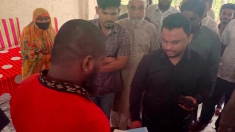গলাচিপায় ৪২ ঘণ্টা পেরিয়েও নিখোঁজ ৬ জেলের সন্ধান মেলেনি