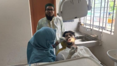 ডেন্টাল সার্জন আছেন, নেই যন্ত্রপাতি; গলাচিপা স্বাস্থ্য কমপ্লেক্সে মিলছে না পূর্ণাঙ্গ দন্তসেবা