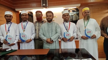 প্রধানমন্ত্রী পদকপ্রাপ্ত ৩ শিক্ষার্থী ও ২ শিক্ষককে গলাচিপায় সংবর্ধনা