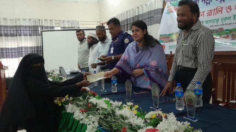 বামনায় প্রথম জাতীয় পল্লী উন্নয়ন দিবস পালিত
