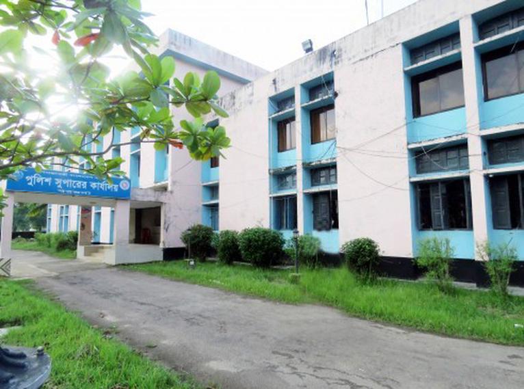 বরগুনা পুলিশ সুপারের কার্যালয়