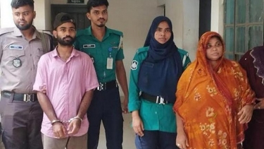 ভিক্ষুক সেজে আশ্রয়, বৃদ্ধাকে কুপিয়ে স্বর্ণালংকার লুটের চেষ্টা; মা-ছেলে গ্রেপ্তার
