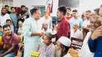 মেহেন্দিগঞ্জ পৌরসভায় প্রতিমন্ত্রীর মতবিনিময় ও চিকিৎসা সহায়তার চেক বিতরণ