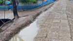 সংস্কারের অভাবে কয়রার পাউবোর বেড়িবাঁধে বাড়ছে দুর্ঘটনা, এক যুগেও পড়েনি এক চাপ মাটি