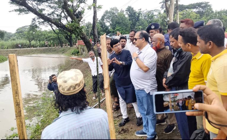 প্রধানমন্ত্রীর গৌরনদী সফর: অনুষ্ঠানস্থল পরিদর্শনে তথ্যমন্ত্রী এম জহির উদ্দিন স্বপন