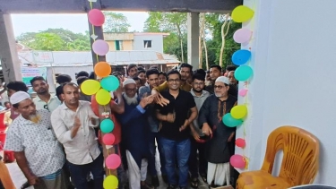 গৌরনদীতে ছাত্র-ছাত্রীদের জন্য পরামর্শ ও সহায়তা কেন্দ্রের উদ্বোধন