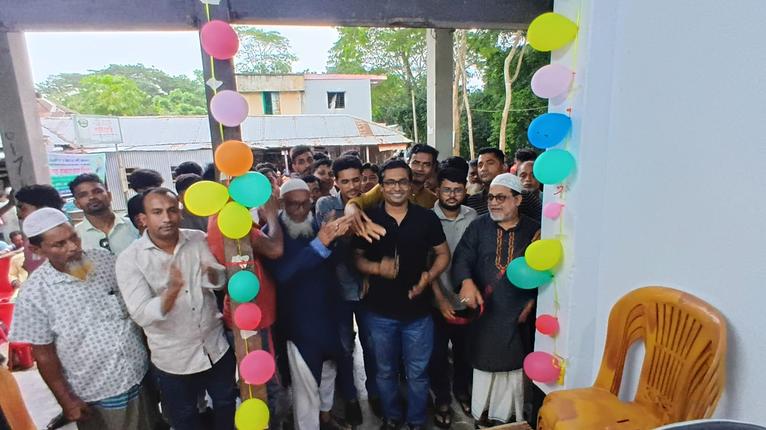 গৌরনদীতে ছাত্র-ছাত্রীদের জন্য পরামর্শ ও সহায়তা কেন্দ্রের উদ্বোধন