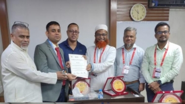 <small> ইসিপিএস নিয়ে গবেষণায় স্বীকৃতি</small>    রাজউকের দুই কর্মকর্তার ‘অথর রিকগনিশন অ্যাওয়ার্ড’  অর্জন