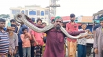 লোকালয়ে আসা ৯ ফুটের অজগর উদ্ধার, পিটিয়ে মারার হাত থেকে রক্ষা