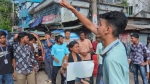 শিক্ষামন্ত্রীর পদত্যাগ দাবিতে ঝালকাঠিতে শিক্ষার্থীদের বিক্ষোভ, ঘণ্টাব্যাপী সড়ক অবরোধ
