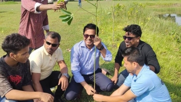 গৌরনদীতে প্রস্তাবিত ইকোপার্ক নির্মাণের উদ্যোগে ২০০ শিমুল গাছ রোপণ