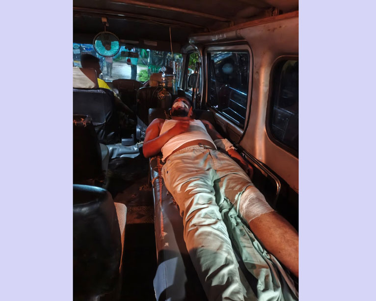 দশমিনায় প্রতিমন্ত্রীর গাড়িবহরে মোটরসাইকেল দুর্ঘটনা, আহত-৫