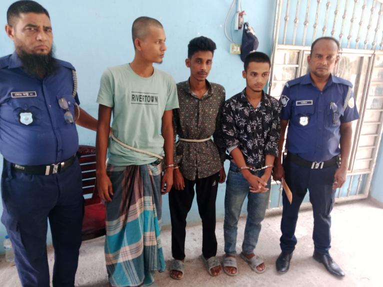 নেছারাবাদে সাইবার সুরক্ষা আইনের মামলায় গ্রেপ্তার ২