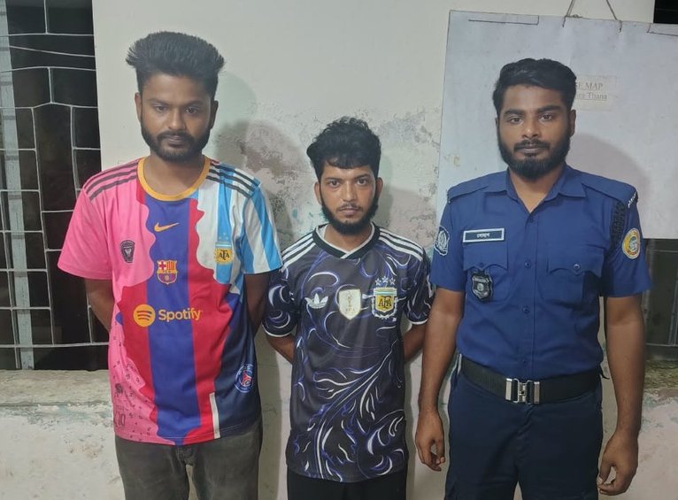 মনপুরায় পুলিশের অভিযানে দুই মাদককারবারি গ্রেপ্তার