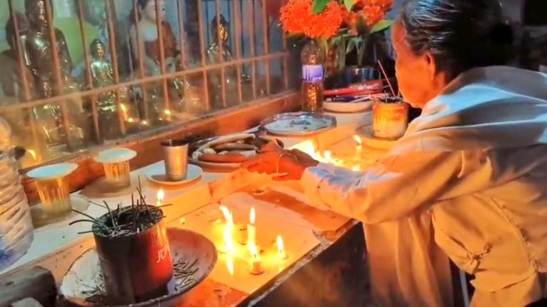 কুয়াকাটার বৌদ্ধবিহারগুলোতে উদযাপিত হচ্ছে প্রবারণা পূর্ণিমা