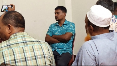 কুয়াকাটায় হোটেলের লাইসেন্সের নামে ঘুষ আদায়ের অভিযোগ, শ্রম পরিদর্শক আটক