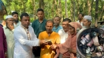 বাউফলে আগুনে পুড়ল বোনের বিয়ের জন্য জমানো ৭ লাখ টাকা, বিএনপি নেতার সহায়তা