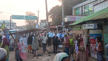 আমতলীতে ১৪৫ অবৈধ স্থাপনা উচ্ছেদ, নোটিশ না দেওয়ার অভিযোগ