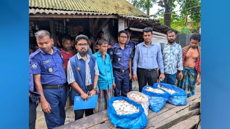 নেছারাবাদে অস্বাস্থ্যকর পরিবেশে আইসক্রিম উৎপাদন, ২০ হাজার টাকা জরিমানা