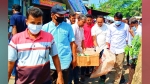 আগৈলঝাড়ায় ডেঙ্গু প্রতিরোধে ইউএনওর নেতৃত্বে পরিচ্ছন্নতা অভিযান