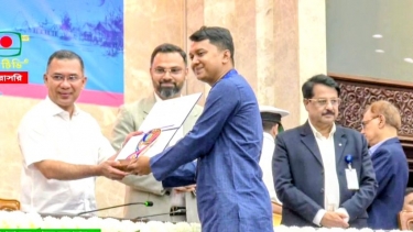 জাতীয় সম্মাননা পেলেন নলছিটির তরুণ সংগঠক আরিফুর রহমান
