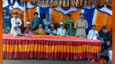 গৌরনদীতে চেয়ারম্যান পদে সম্ভাব্য প্রার্থী রুবেল গোমস্তার উঠান বৈঠক