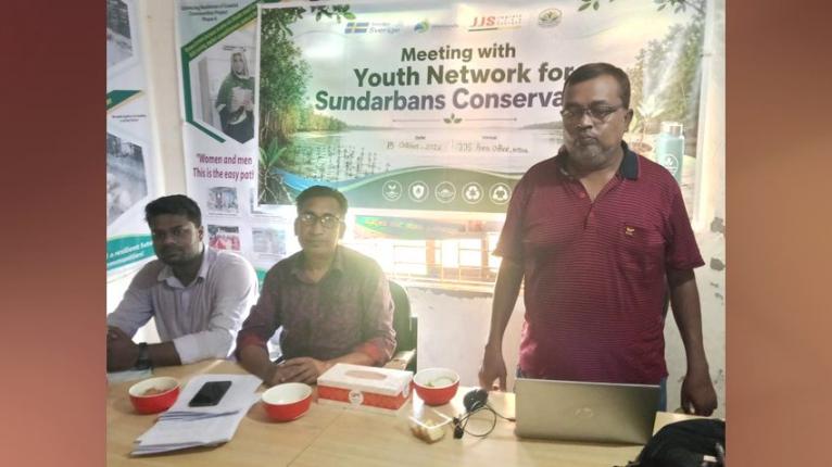 কয়রায় মানবিক সহায়তা নিয়ে স্বেচ্ছাসেবী সংগঠনের সঙ্গে মতবিনিময়