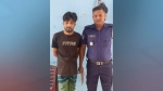 নেছারাবাদে চুরি করে পালানোর সময় যুবক আটক, পুলিশে সোপর্দ